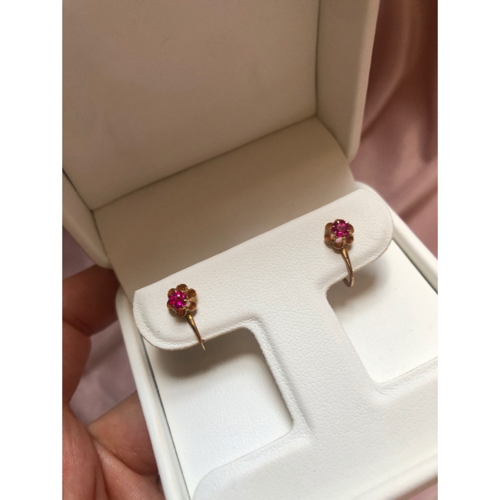 Vintage : 10k Solid Gold Ruby Screw Back Earrings - image 2